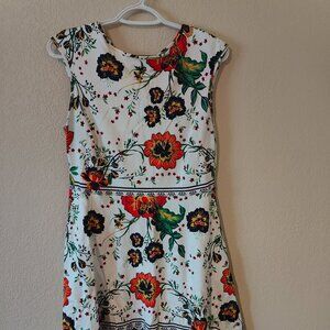 New York & Company, Medium, White With Flower Print